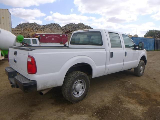 Image of Ford F-250 equipment image 2