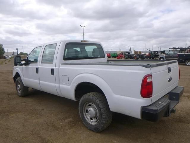 Image of Ford F-250 equipment image 3