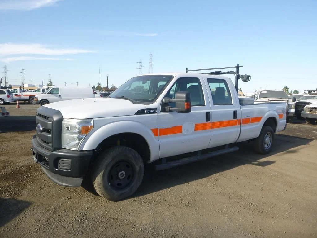 Image of Ford F-250 Primary image