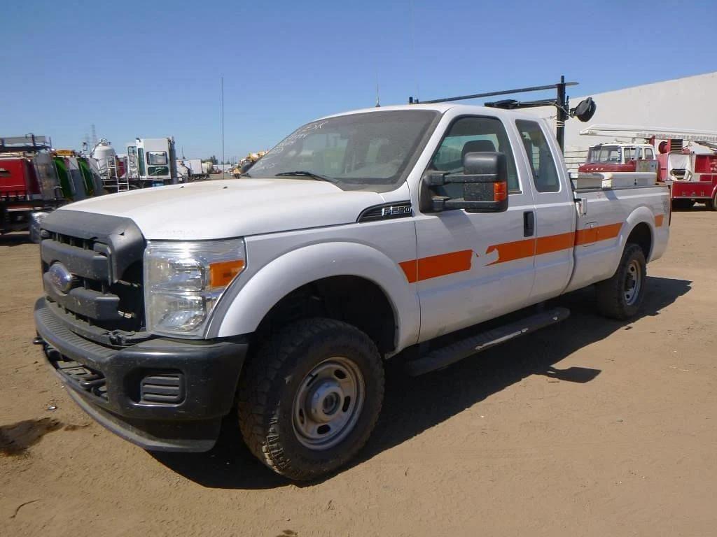 Image of Ford F-250 Primary image