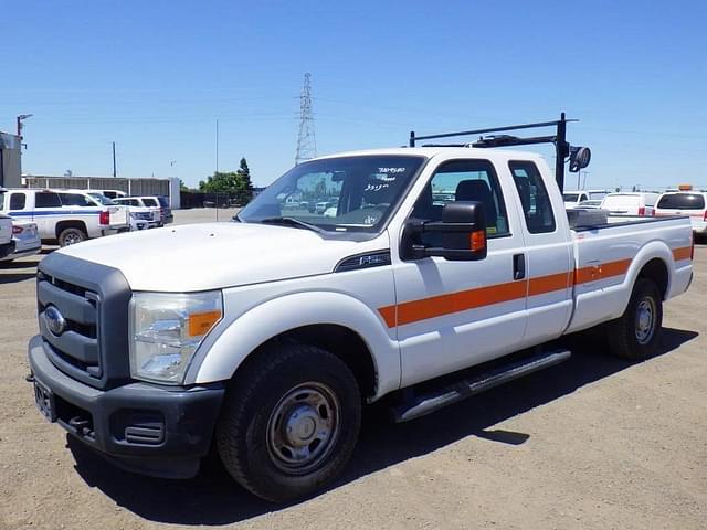 Image of Ford F-250 equipment image 1