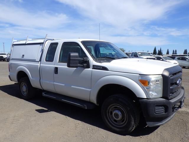Image of Ford F-250 equipment image 1