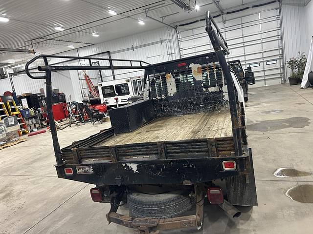 Image of Ford F-250 equipment image 4