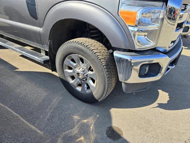 Image of Ford F-250 equipment image 3