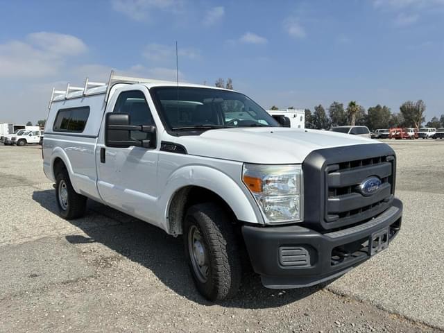 Image of Ford F-250 equipment image 1