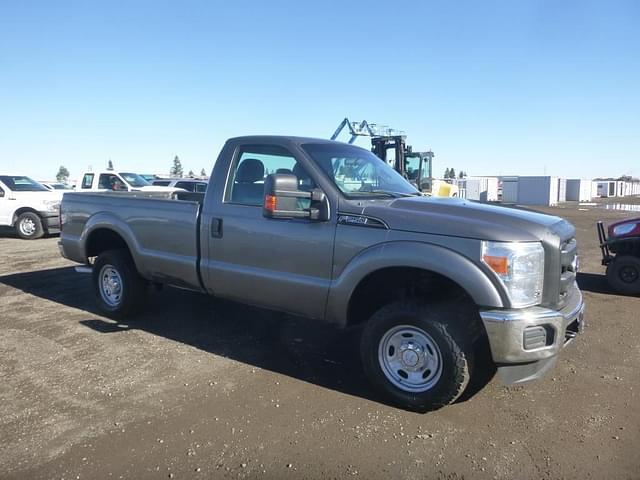 Image of Ford F-250 equipment image 1