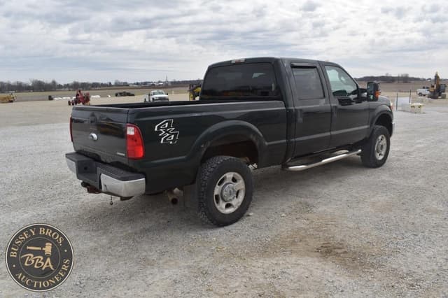 Image of Ford F-250 equipment image 4