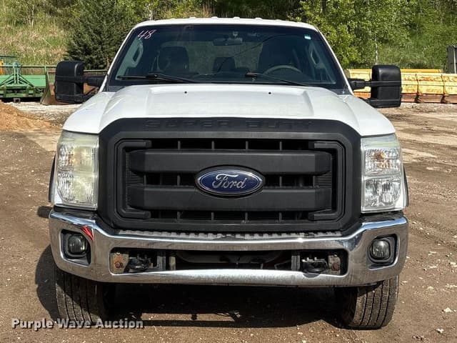 Image of Ford F-250 equipment image 1