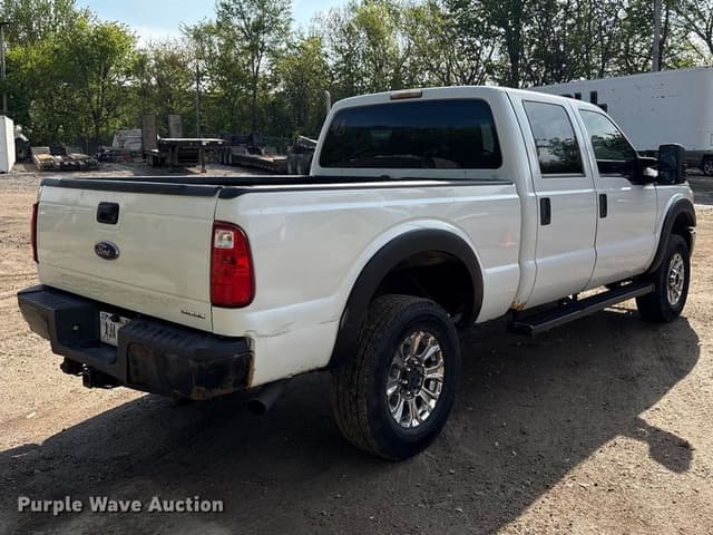 Image of Ford F-250 equipment image 4