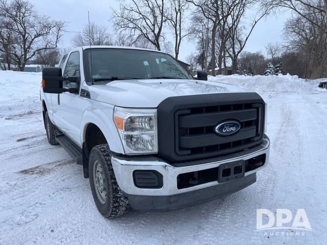 Image of Ford F-250 equipment image 3