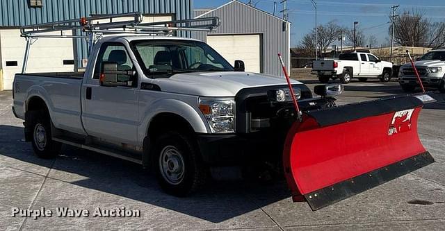 Image of Ford F-250 equipment image 2