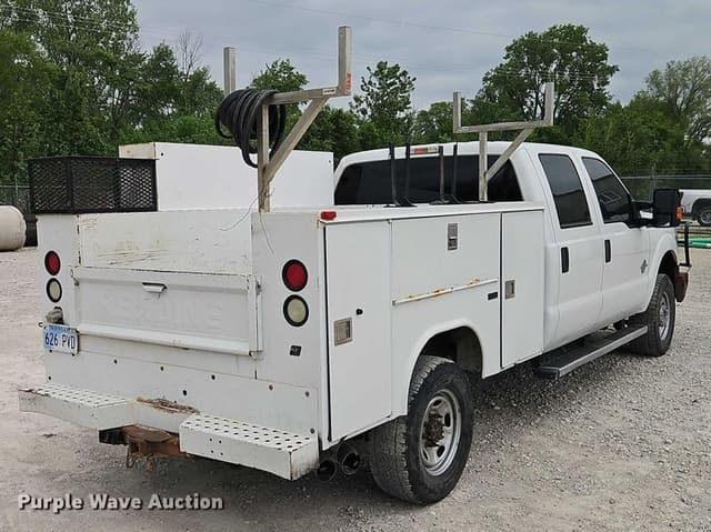 Image of Ford F-250 equipment image 4