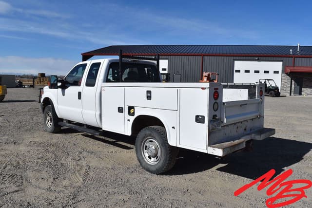 Image of Ford F-250 equipment image 3