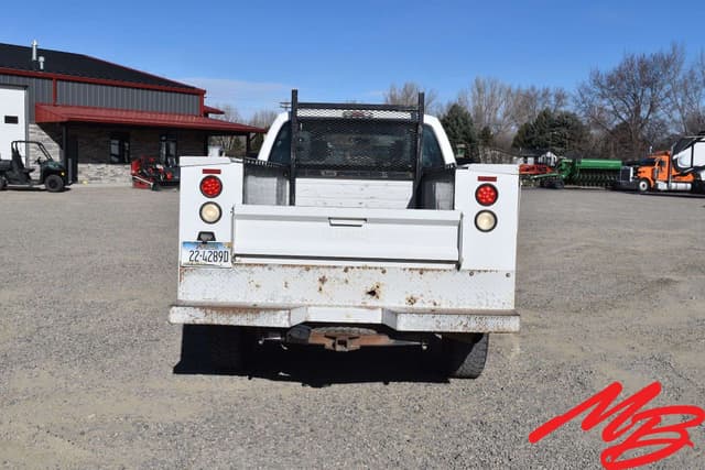 Image of Ford F-250 equipment image 4