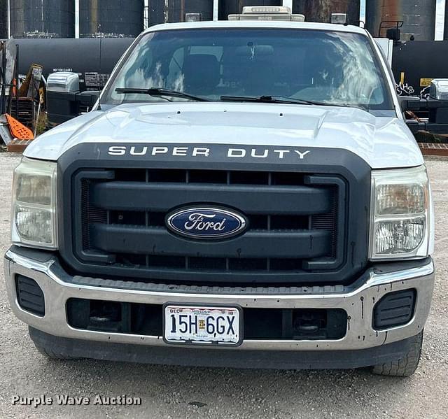 Image of Ford F-250 equipment image 1