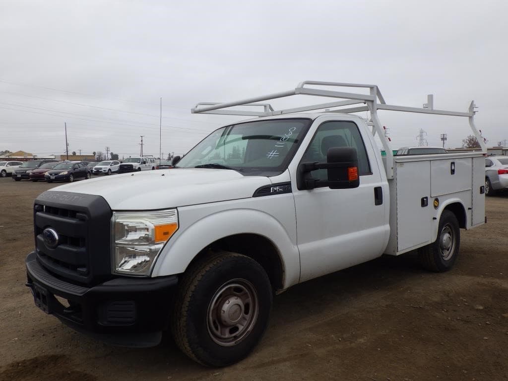 Image of Ford F-250 Primary image