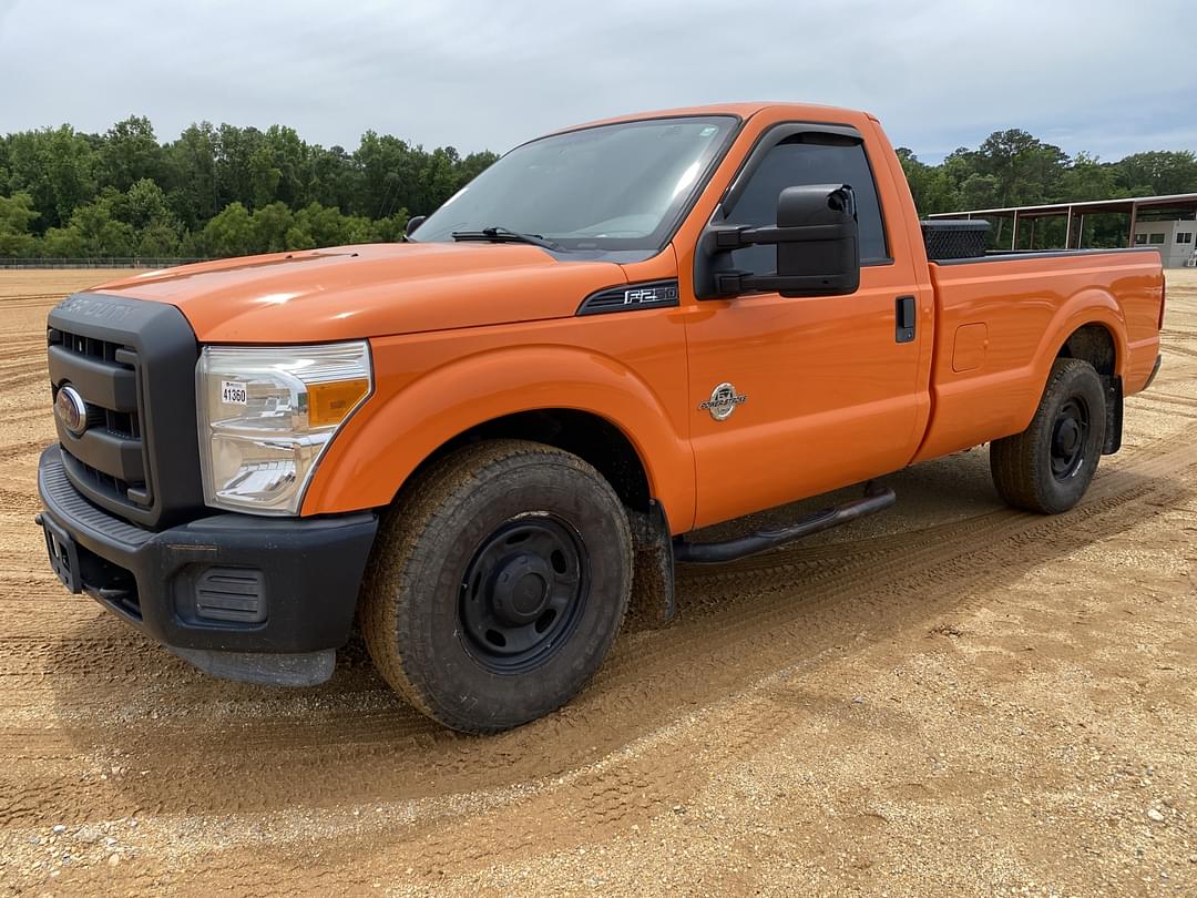 Image of Ford F-250 Primary image
