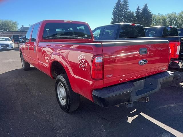 Image of Ford F-350 equipment image 1