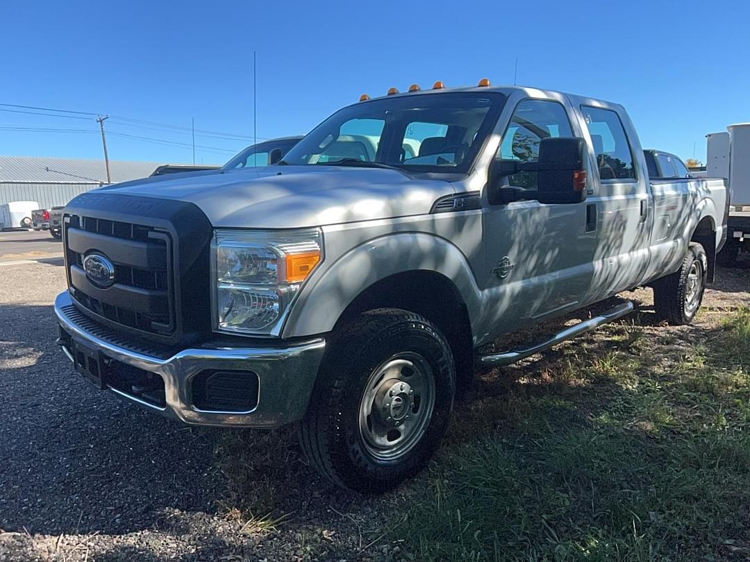 Image of Ford F-350 Primary image