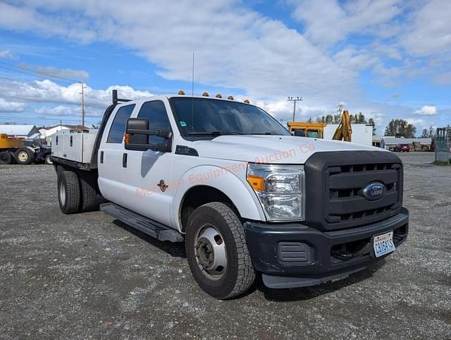 Image of Ford F-350 equipment image 4