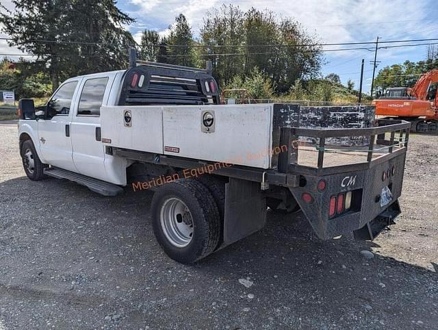 Image of Ford F-350 equipment image 1