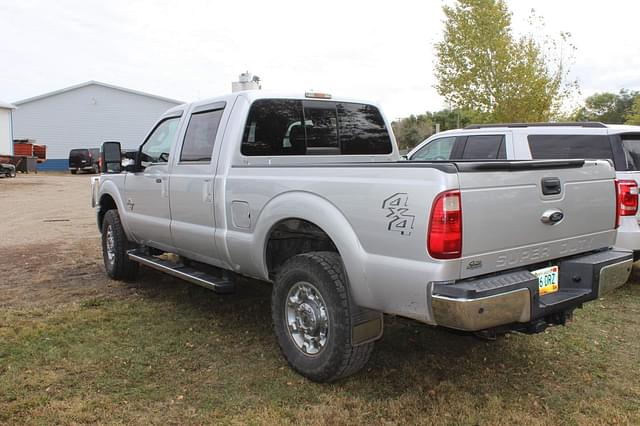 Image of Ford F-350 equipment image 4