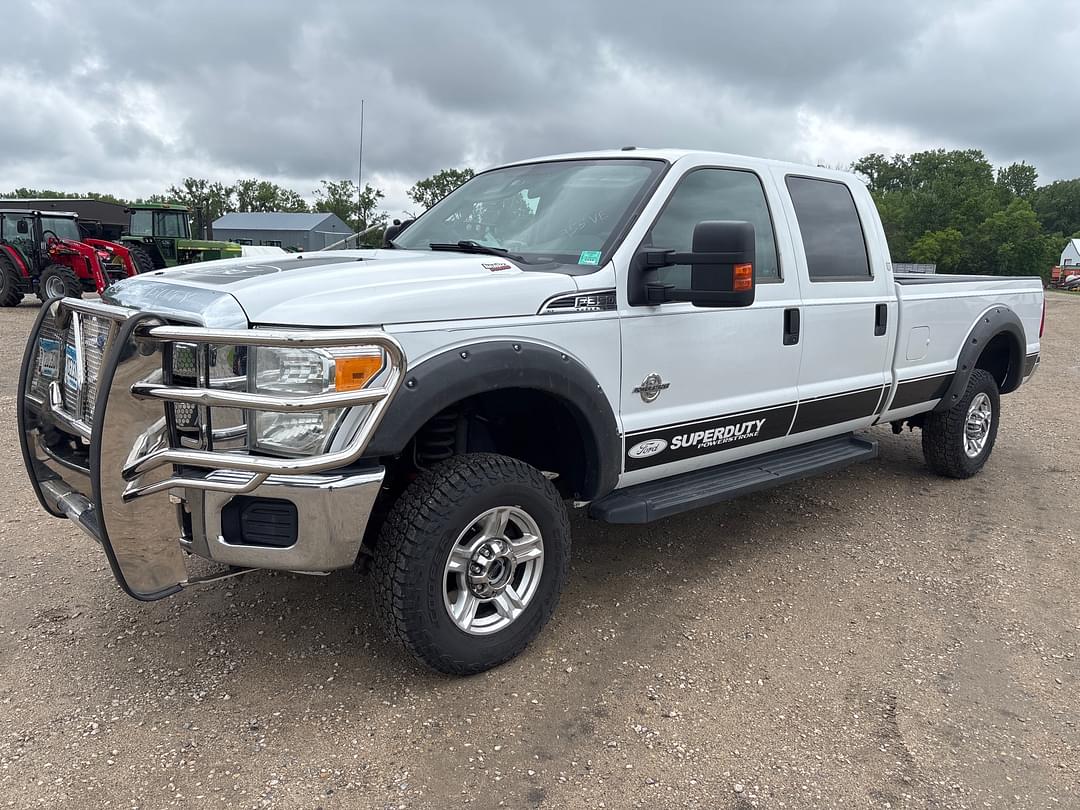Image of Ford F-350 Primary image