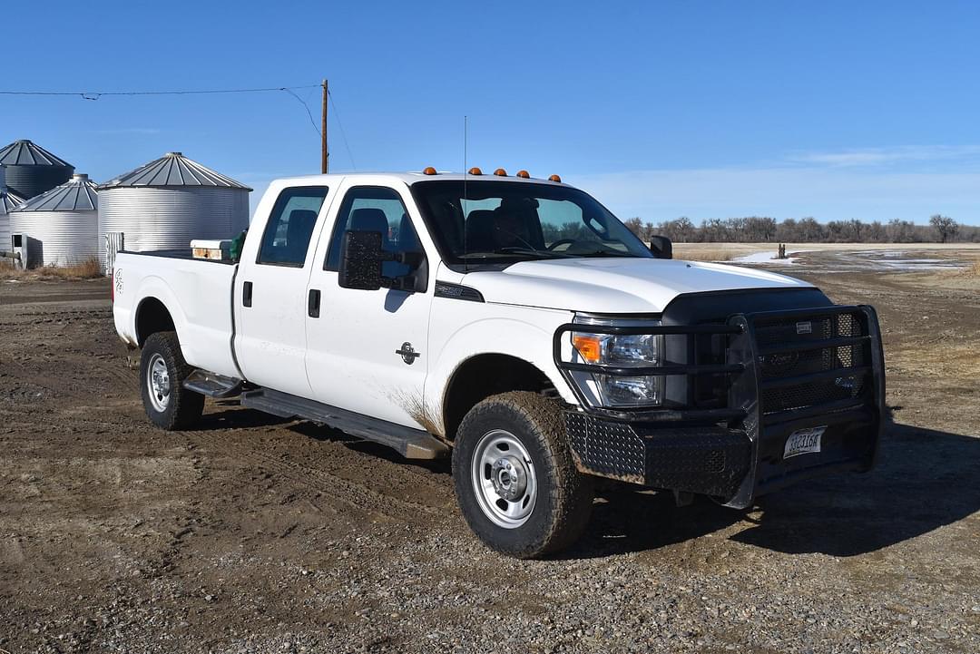 Image of Ford F-350 Primary image