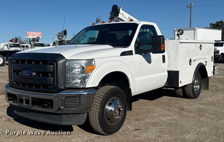 Image of Ford F-350 Primary image