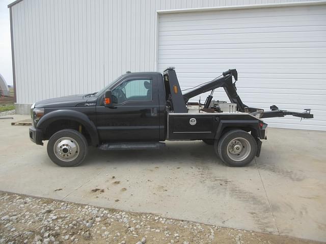 Image of Ford F-450 equipment image 1