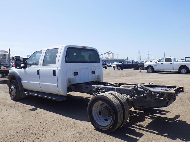 Image of Ford F-450 equipment image 3