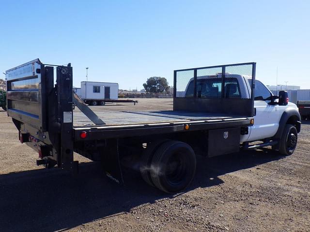 Image of Ford F-450 equipment image 2