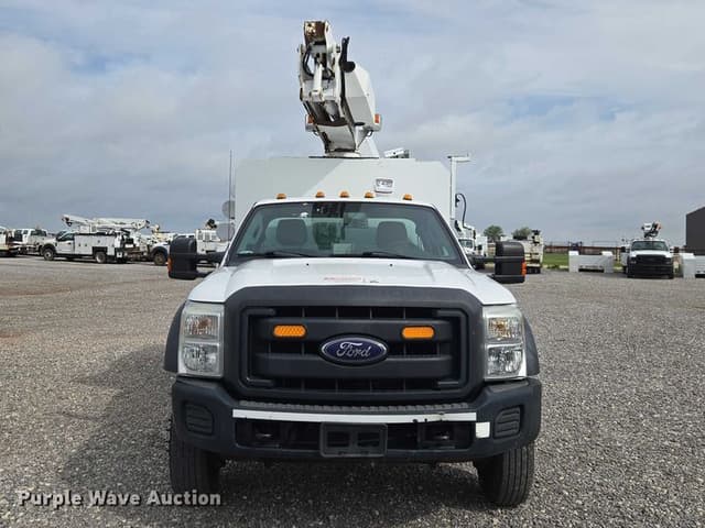 Image of Ford F-450 equipment image 1