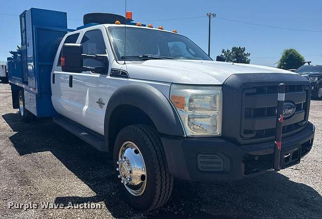 Image of Ford F-450 equipment image 2
