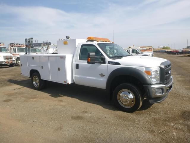Image of Ford F-450 equipment image 1