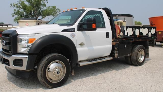Thumbnail image Ford F-550 0
