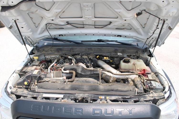 Main image Ford F-550 8