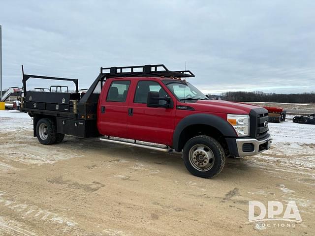 Image of Ford F-550 equipment image 4