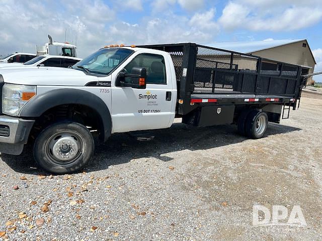 Image of Ford F-550 Primary image