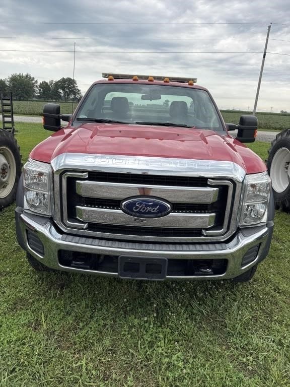 Image of Ford F-550 equipment image 1