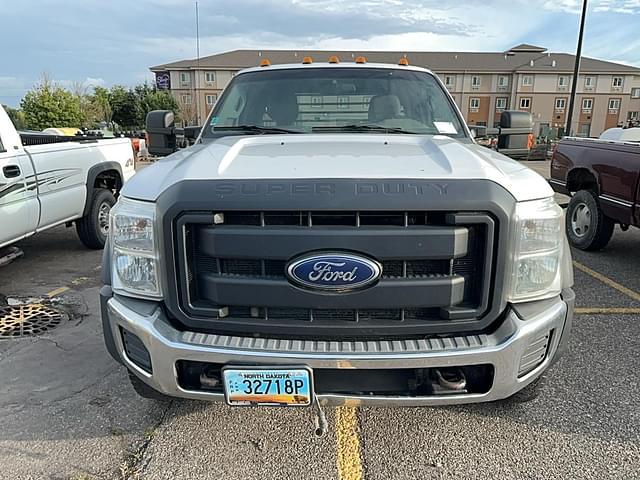 Image of Ford F-550 equipment image 1