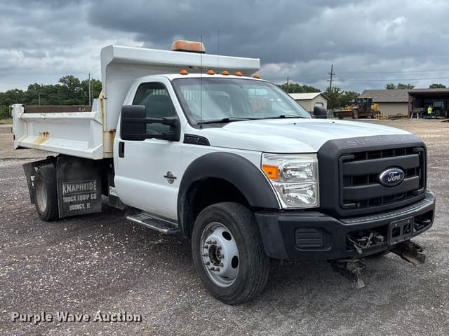 Image of Ford F-550 equipment image 2