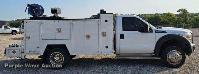 Image of Ford F-550XLSD equipment image 3