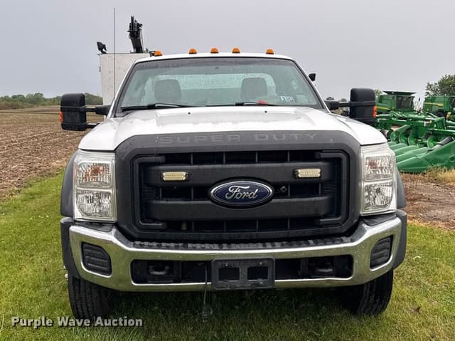 Image of Ford F-550 equipment image 1