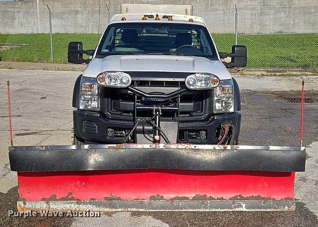 Image of Ford F-550 equipment image 1