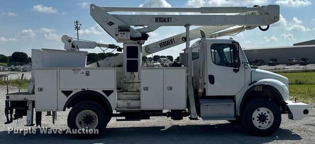 Image of Freightliner Business Class M2 equipment image 3
