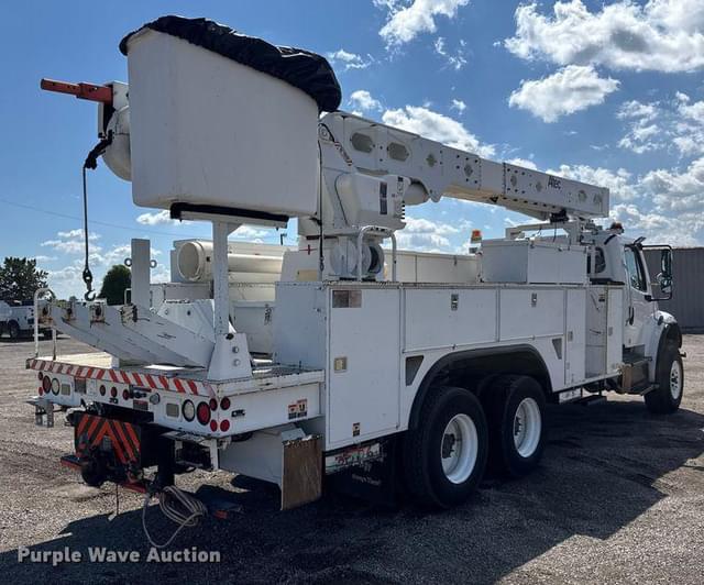 Image of Freightliner Business Class M2 equipment image 4