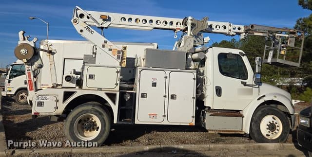 Image of Freightliner Business Class M2 equipment image 4