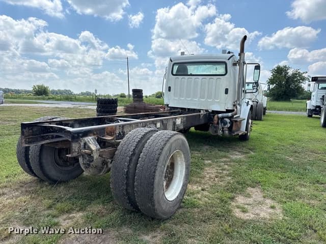 Image of Freightliner Business Class M2 equipment image 4