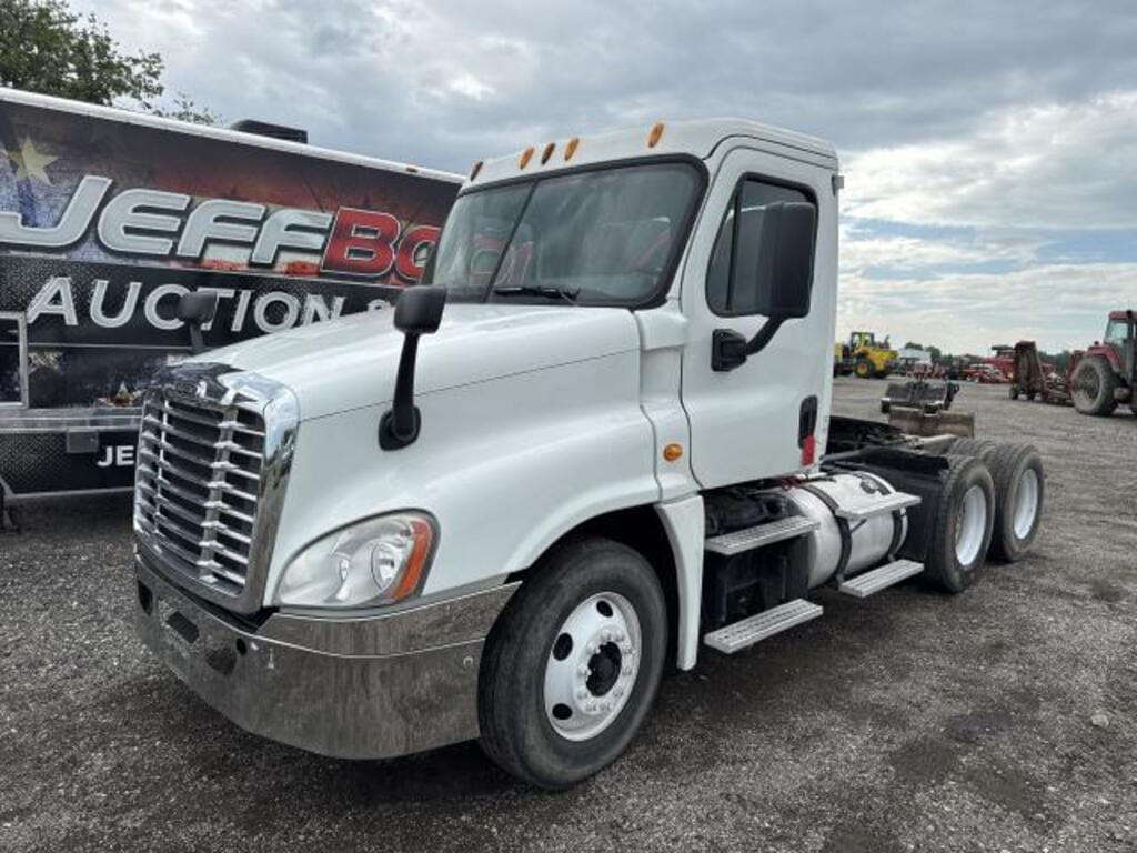 Image of Freightliner Cascadia 125 Primary image
